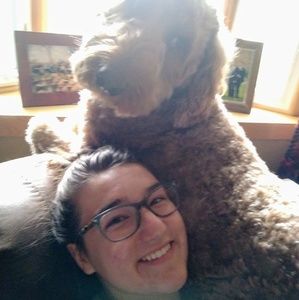 Meet your Posher, Kayla